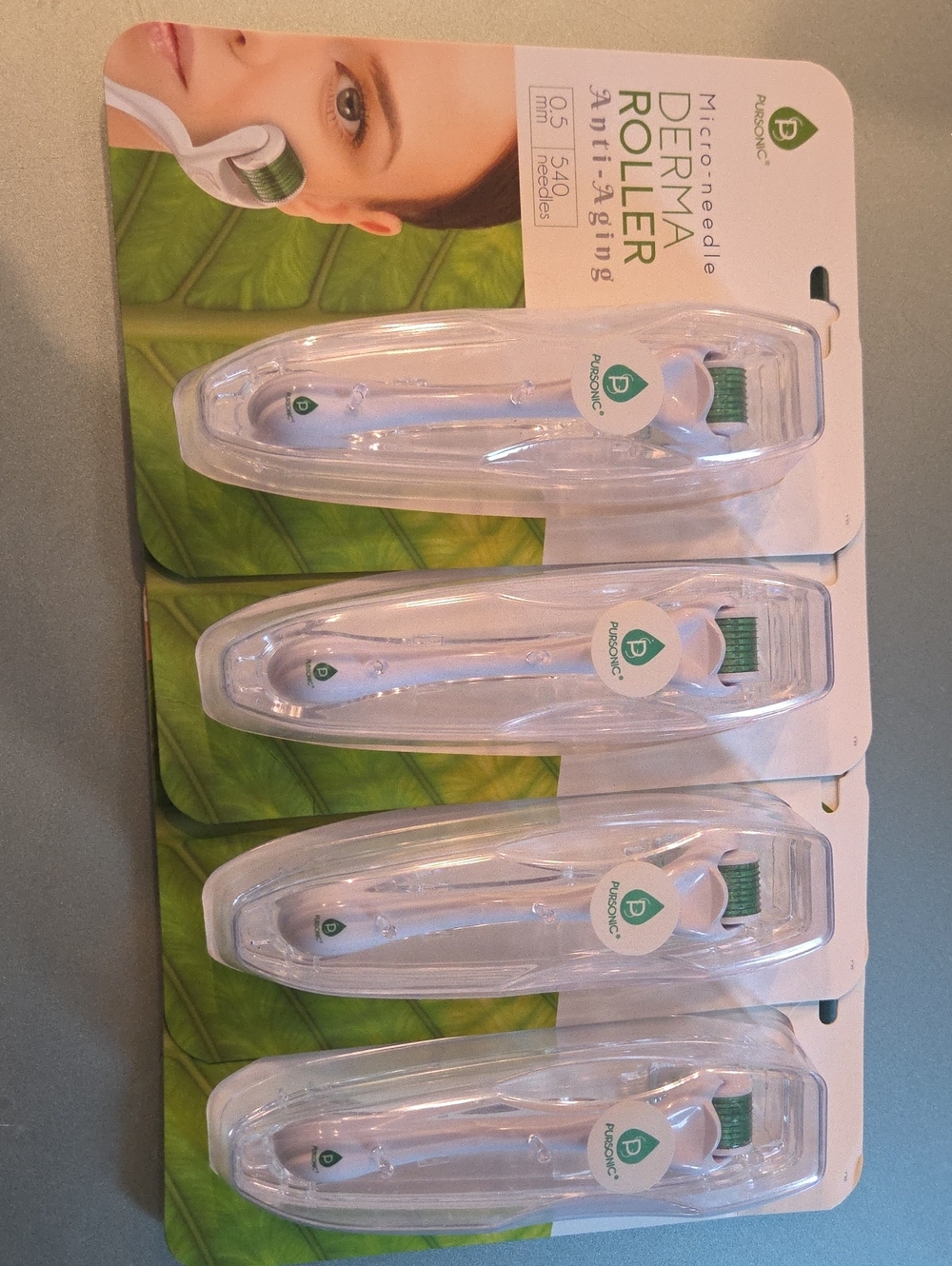 Derma Roller Microneedle Skin Care Tool (LOT OF 4) White with Green